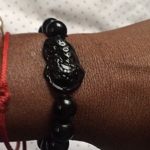 Feng Shui Pi Xia bracelet for prosperity.